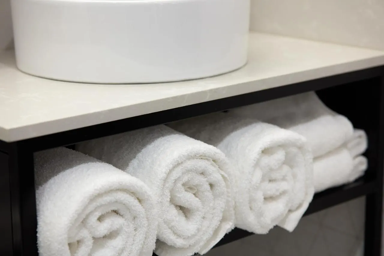 Stay Inn Hotel Toronto 2*,