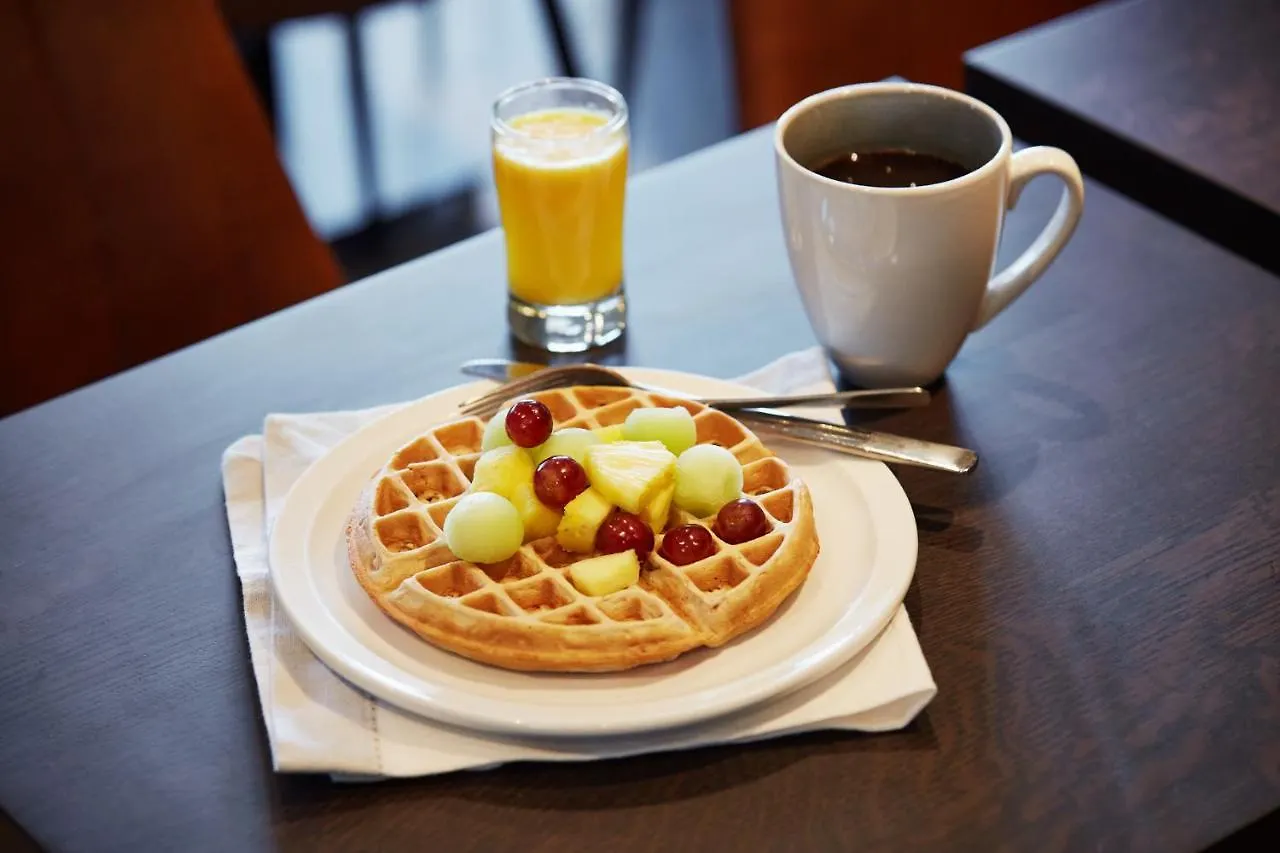 Stay Inn Hotel Toronto 2*,